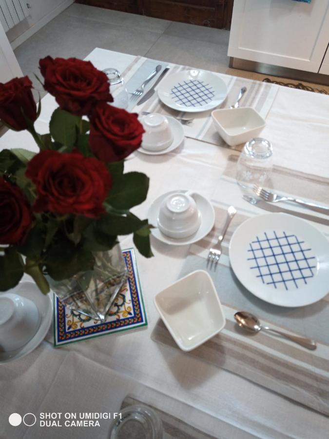 Castelguelfo Le Piante Di Casa Samar Bed & Breakfast エクステリア 写真