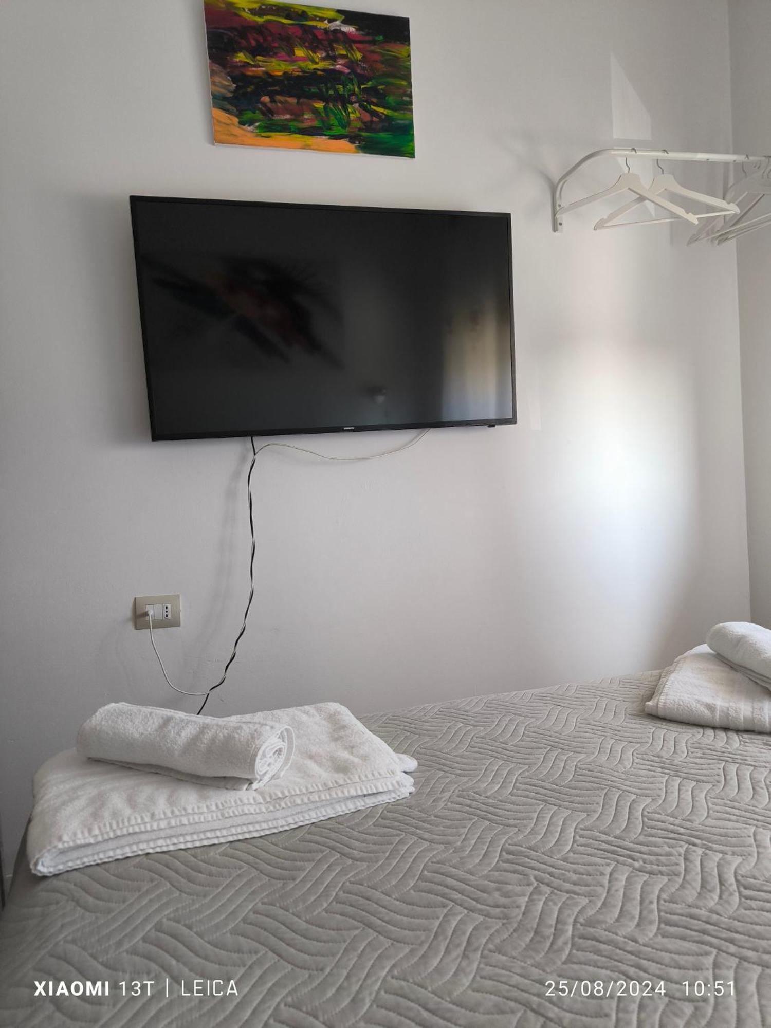 Castelguelfo Le Piante Di Casa Samar Bed & Breakfast エクステリア 写真