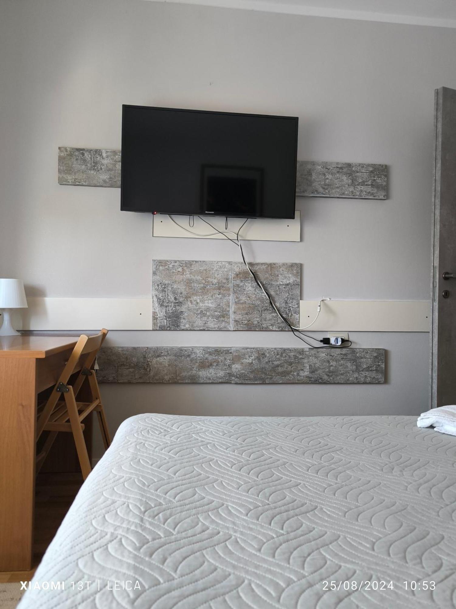 Castelguelfo Le Piante Di Casa Samar Bed & Breakfast エクステリア 写真